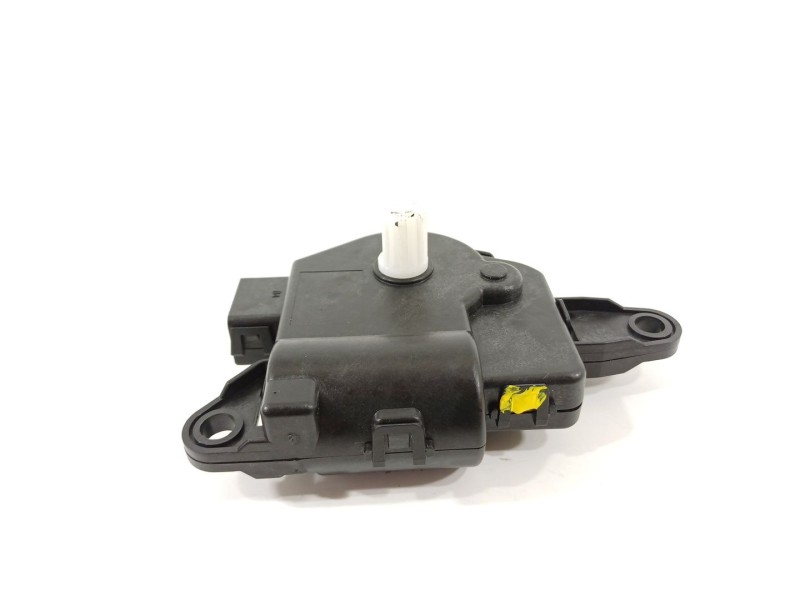 Recambio de motor apertura trampillas climatizador para kia picanto referencia OEM IAM 97124G6000  EA1F0CXGBA01