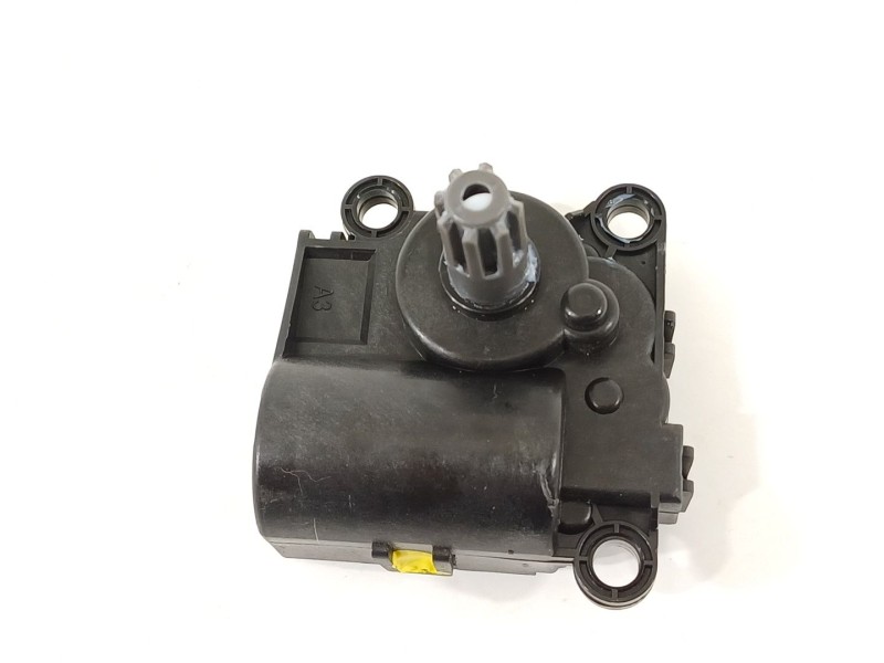 Recambio de motor apertura trampillas climatizador para kia picanto referencia OEM IAM 97154G6000  EA1F1CXGCA01