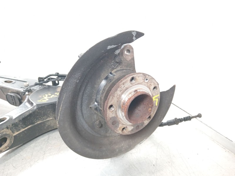 Recambio de mangueta trasera izquierda para citroën jumpy fugón club m referencia OEM IAM   