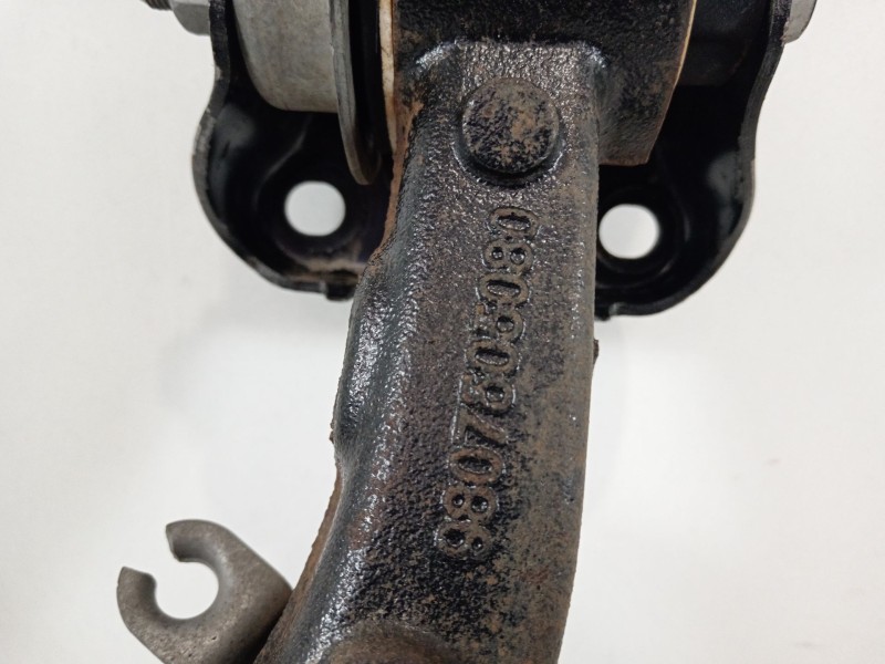 Recambio de mangueta trasera izquierda para citroën jumpy fugón club m referencia OEM IAM   