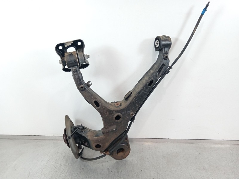 Recambio de mangueta trasera derecha para citroën jumpy fugón club m referencia OEM IAM 9807504880  