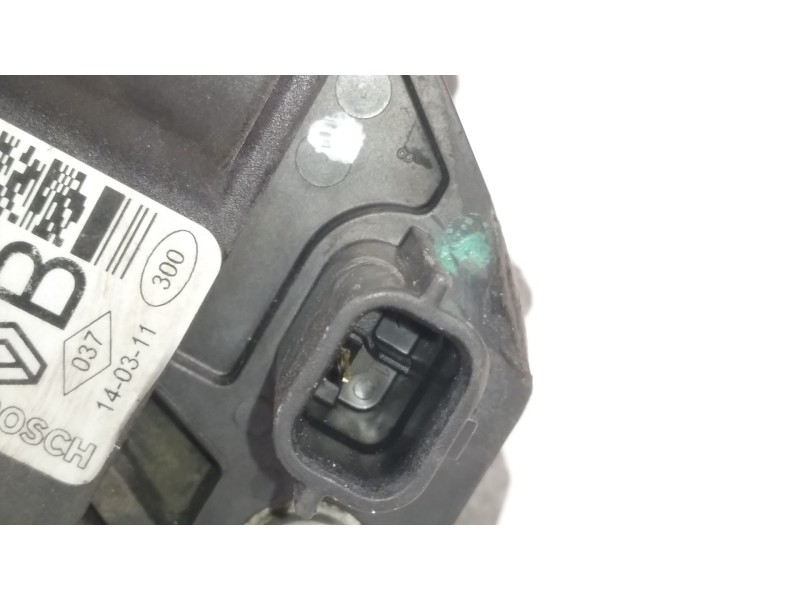 Recambio de alternador para nissan qashqai (j11) tekna premium referencia OEM IAM 231004BE0B  