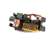 Recambio de caja reles / fusibles para mercedes-benz clase c coupé (c205) c 220 d (205.304) referencia OEM IAM A2059067200  