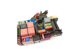 Recambio de caja reles / fusibles para mercedes-benz clase c coupé (c205) c 220 d (205.304) referencia OEM IAM A2059068501  