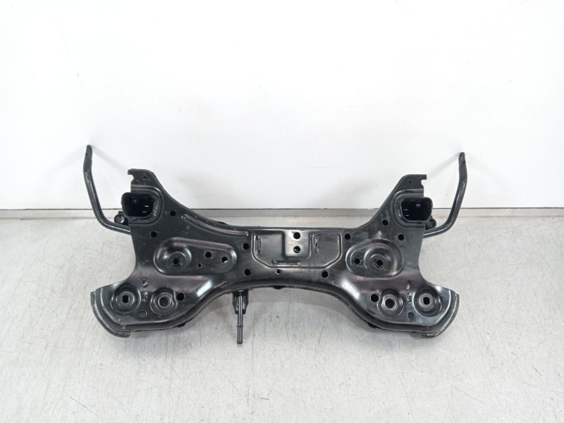 Recambio de puente delantero para kia picanto referencia OEM IAM 62401G6050  