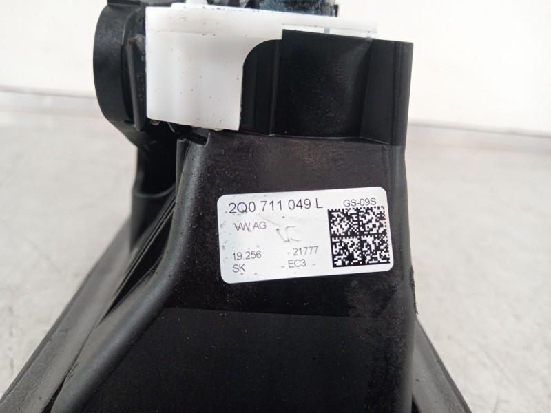 Recambio de palanca cambio para skoda scala (nw1) 1.6 tdi referencia OEM IAM 5Q0711061F 2Q0711049L 