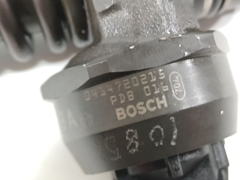 Recambio de inyector para skoda octavia berlina (1z3) active referencia OEM IAM 038130073AG  0414720215