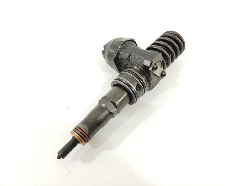Recambio de inyector para seat altea (5p1) hot referencia OEM IAM 038130073AG  0414720215