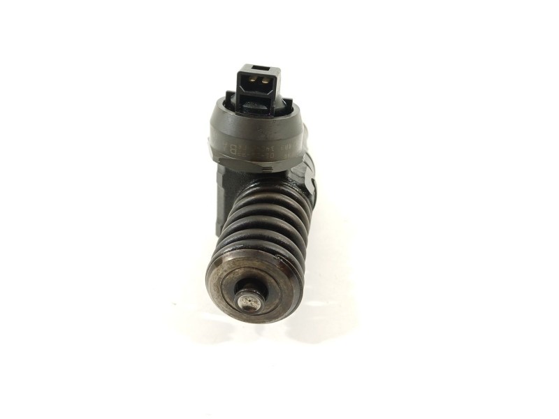Recambio de inyector para seat altea (5p1) hot referencia OEM IAM 038130073AG  0414720215