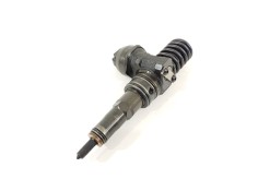 Recambio de inyector para volkswagen golf iv berlina (1j1) highline referencia OEM IAM 038130073AL  0414720039