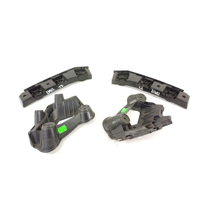 Recambio de soporte paragolpes trasero para skoda scala (nw1) 1.6 tdi referencia OEM IAM 657807394A 657807393 657807393A
