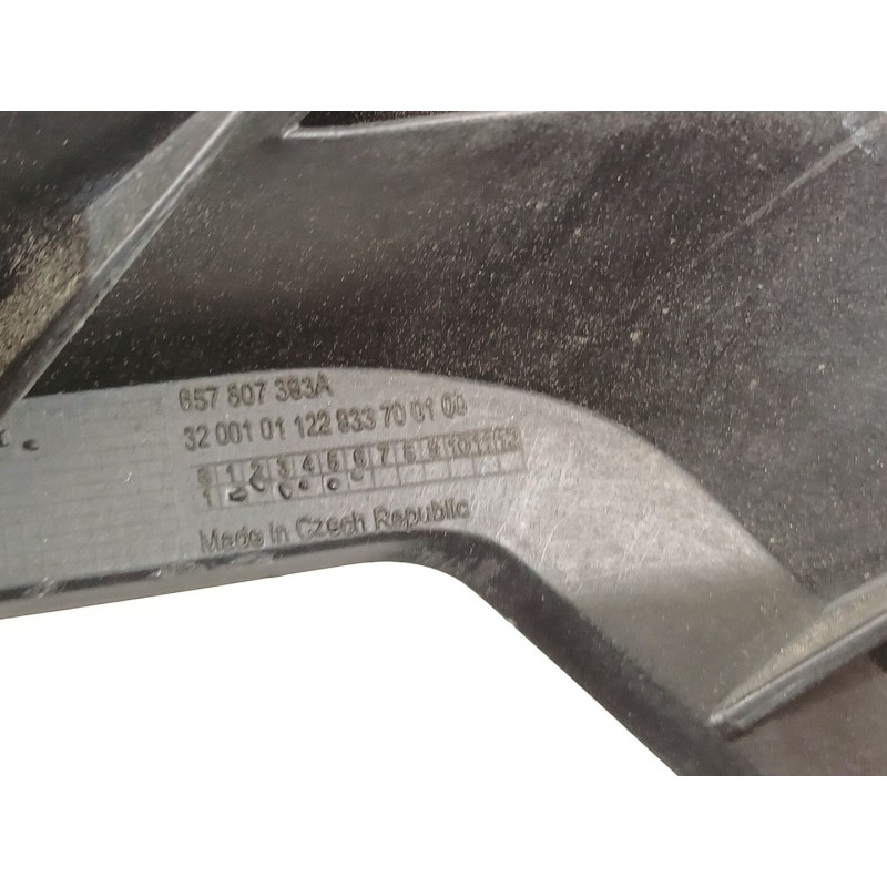 Recambio de soporte paragolpes trasero para skoda scala (nw1) 1.6 tdi referencia OEM IAM 657807394A 657807393 657807393A