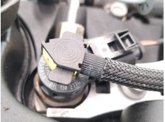 Recambio de inyector para volkswagen golf vii (5g1, bq1, be1, be2) 1.6 tdi referencia OEM IAM 04L130277G  0445110477