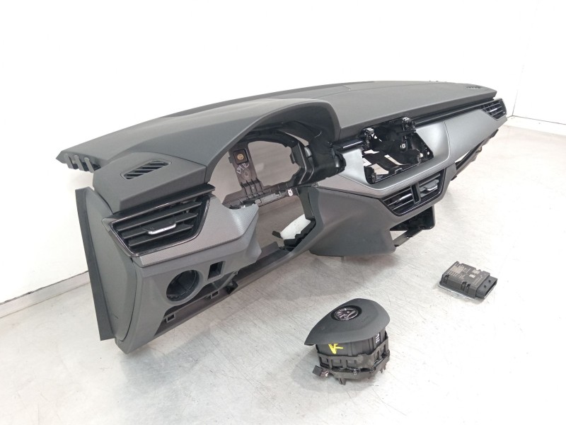 Recambio de kit airbag para skoda scala (nw1) 1.6 tdi referencia OEM IAM 655857069 6V0880201 2Q0959655AJ