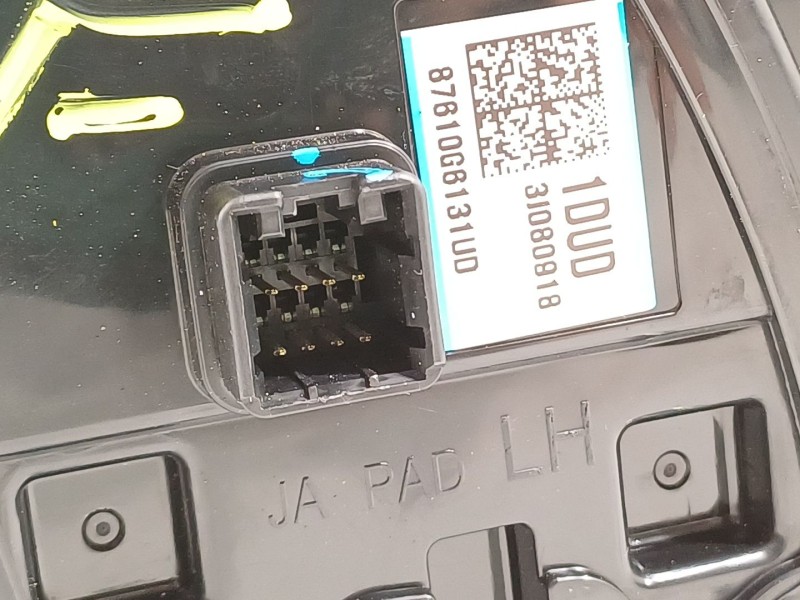 Recambio de retrovisor izquierdo para kia picanto referencia OEM IAM 87610G6131UD  31080918