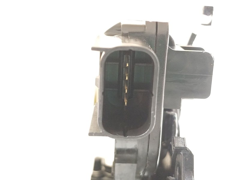 Recambio de cerradura puerta trasera derecha para kia picanto referencia OEM IAM 81420G6010  