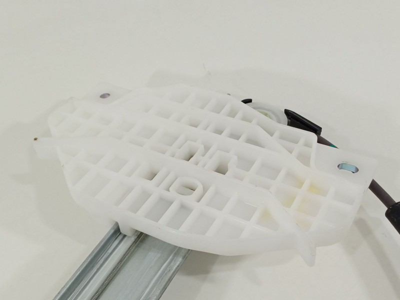 Recambio de elevalunas delantero derecho para kia picanto referencia OEM IAM 82460G6000  