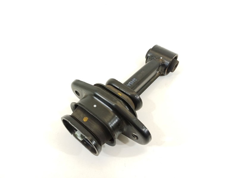 Recambio de soporte motor trasero para kia picanto referencia OEM IAM 21950G6050  