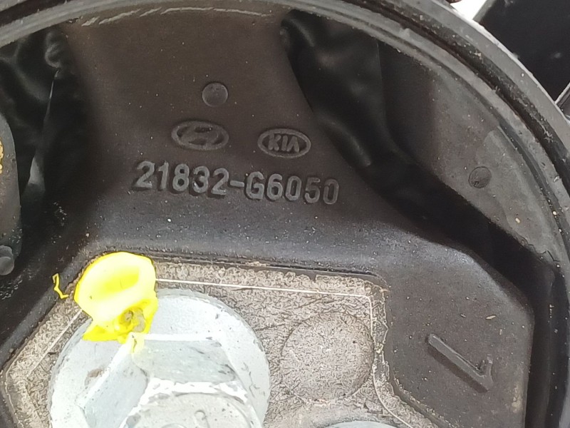 Recambio de soporte cambio para kia picanto referencia OEM IAM 21830G6050  