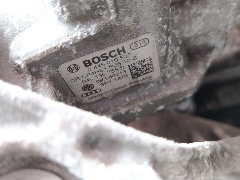 Recambio de bomba inyeccion para audi a3 sportback (8va, 8vf) 2.0 tdi referencia OEM IAM 04L130755D  0445010537