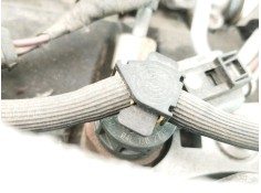 Recambio de inyector para audi a3 sportback (8va, 8vf) 2.0 tdi referencia OEM IAM 04L130277E  