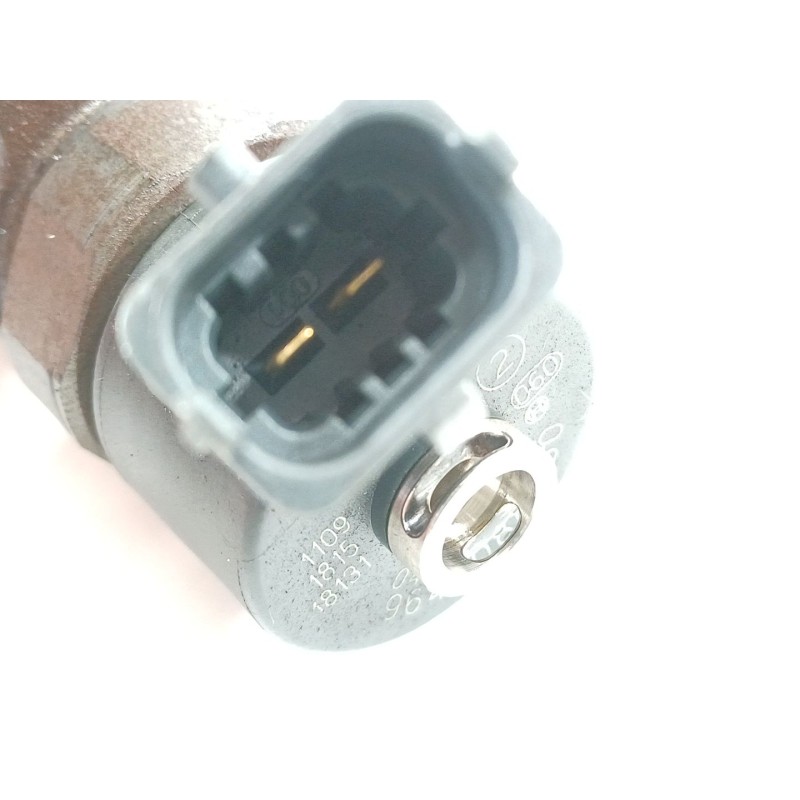 Recambio de inyector para citroën xsara berlina 2.0 hdi 66kw premier referencia OEM IAM 9640088780  0445110062