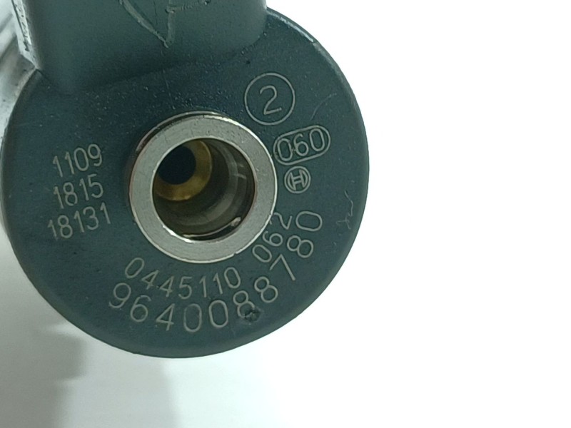 Recambio de inyector para citroën xsara berlina 2.0 hdi 66kw premier referencia OEM IAM 9640088780  0445110062