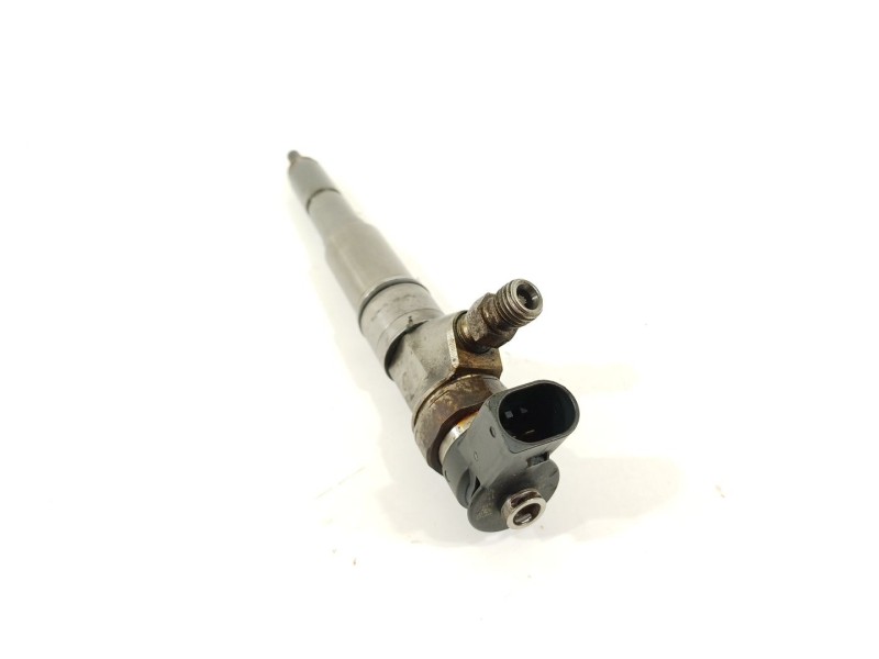 Recambio de inyector para bmw serie 3 coupe (e46) 330 cd referencia OEM IAM 7789661  0445110131