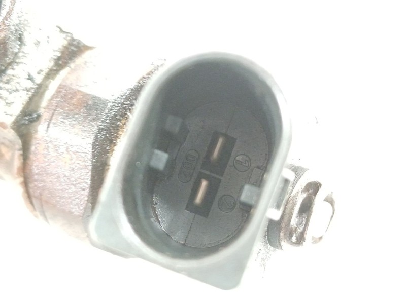 Recambio de inyector para bmw serie 3 coupe (e46) 330 cd referencia OEM IAM 7789661  0445110131