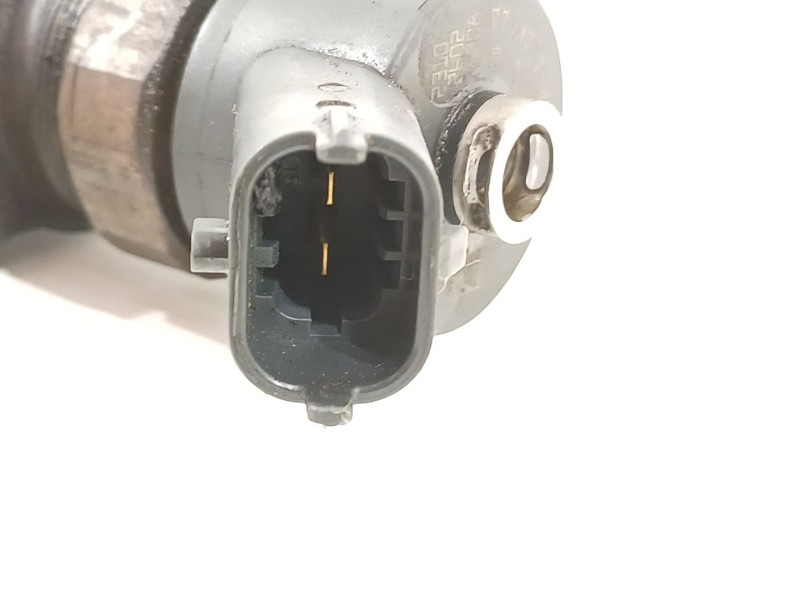 Recambio de inyector para opel zafira b cosmo referencia OEM IAM 0445110276  