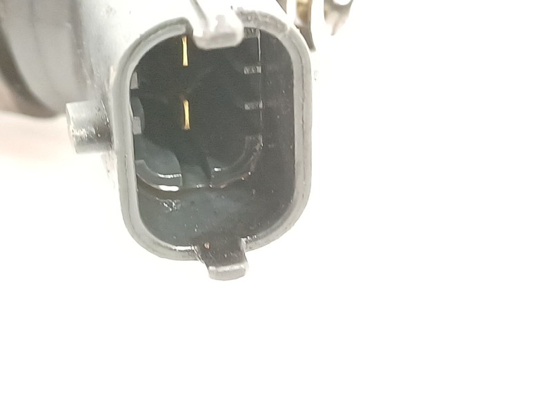 Recambio de inyector para opel zafira b cosmo referencia OEM IAM 0445110276  