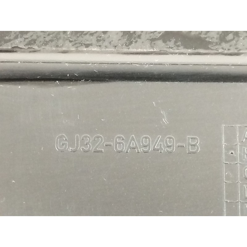 Recambio de tapa motor para land rover range rover evoque (l538) 2.0 d referencia OEM IAM GJ326A949B  