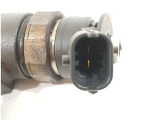 Recambio de inyector para peugeot 208 1.5 blue-hdi fap referencia OEM IAM 0445110739   2