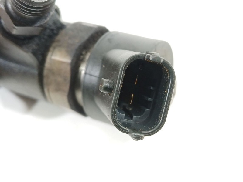 Recambio de inyector para peugeot 307 berlina (s2) xs referencia OEM IAM 0445110259  