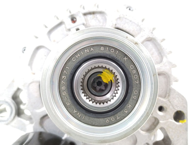 Recambio de alternador para kia picanto referencia OEM IAM 3730007500  61008428