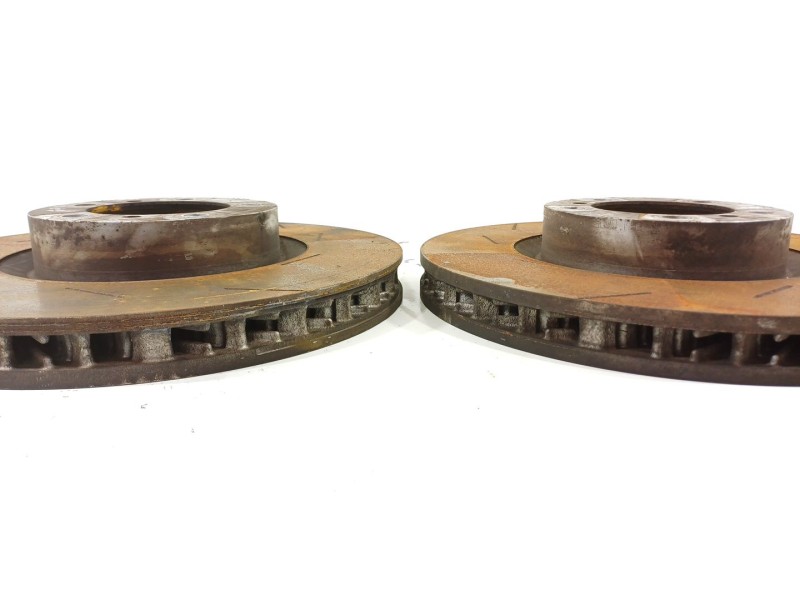 Recambio de juego pinzas freno para porsche panamera diesel referencia OEM IAM 7PP615149F 298615301B 7PP615150F