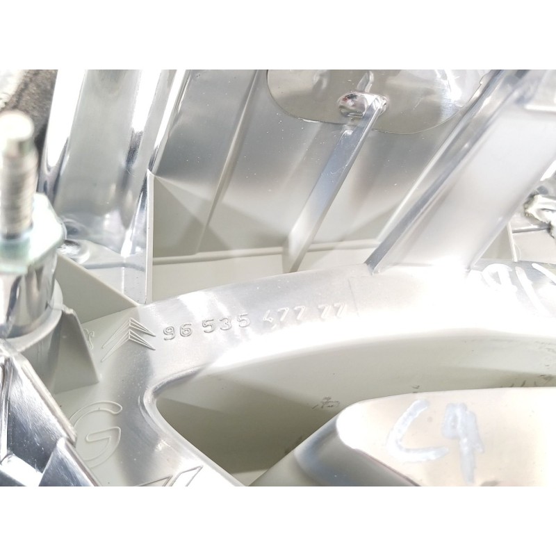 Recambio de piloto trasero izquierdo en porton para citroën c4 grand picasso exclusive referencia OEM IAM 9653547777  