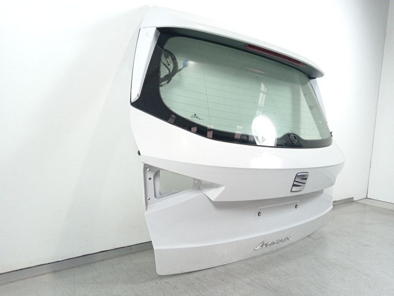 Recambio de porton trasero para seat arona referencia OEM IAM 6F9827023C  