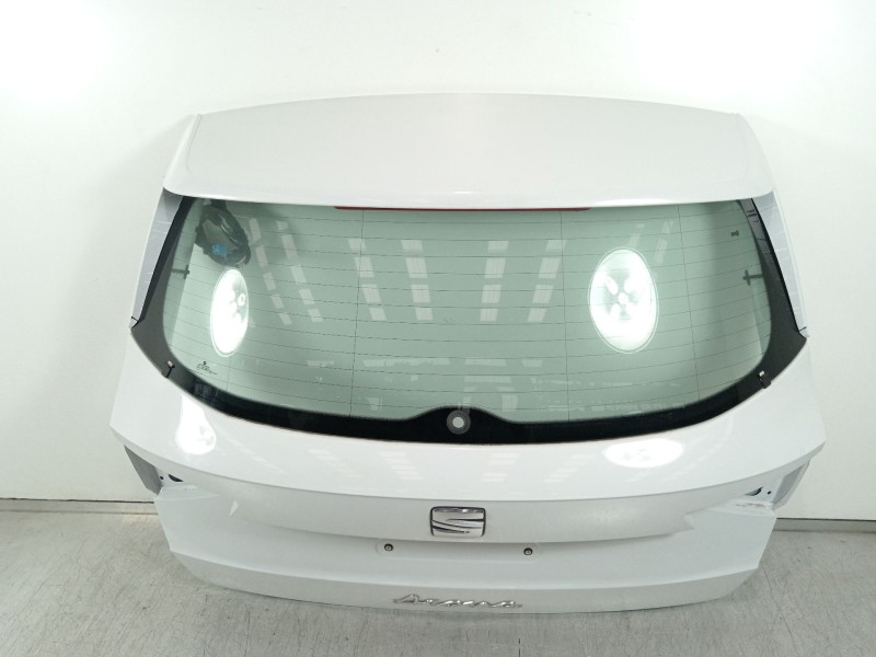 Recambio de porton trasero para seat arona referencia OEM IAM 6F9827023C  