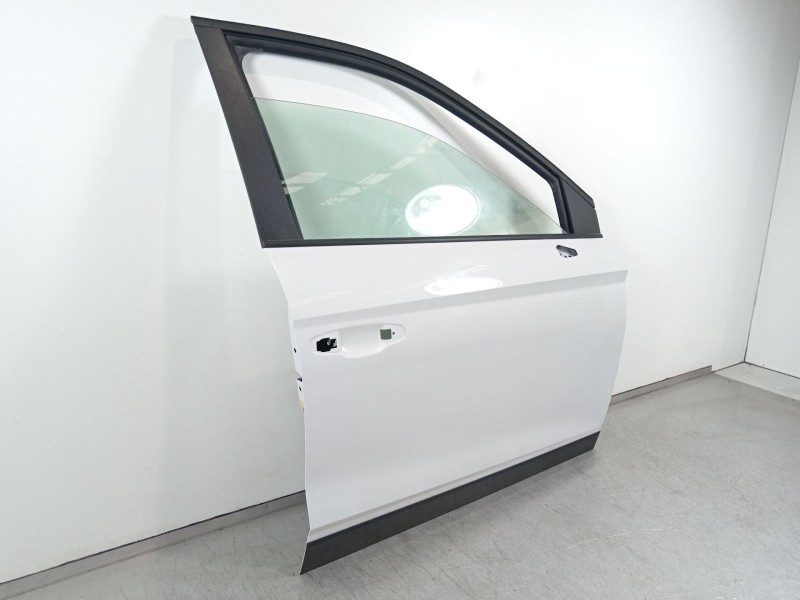 Recambio de puerta delantera derecha para seat arona referencia OEM IAM 6F9831312A  