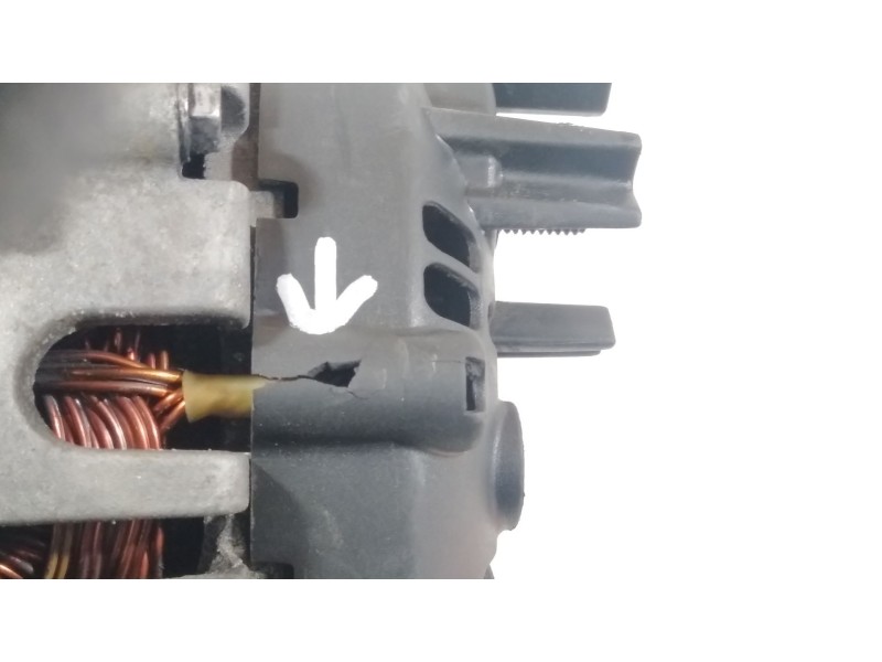 Recambio de alternador para bmw x3 (e83) 2.0d referencia OEM IAM 7789980A101  