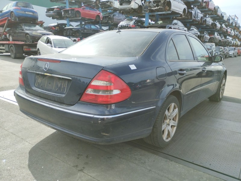 mercedes-benz clase e (w211) del año 2002