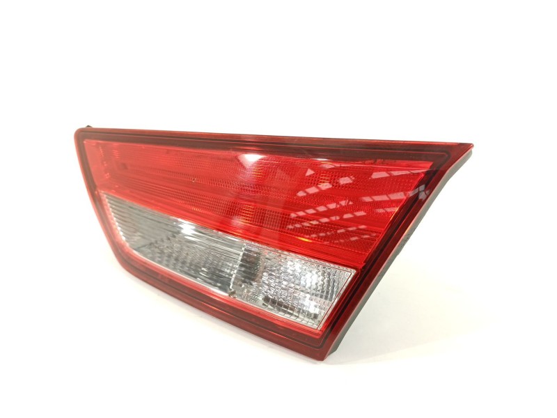 Recambio de piloto trasero derecho en porton para seat leon st (5f8) style referencia OEM IAM 5F9945094D  