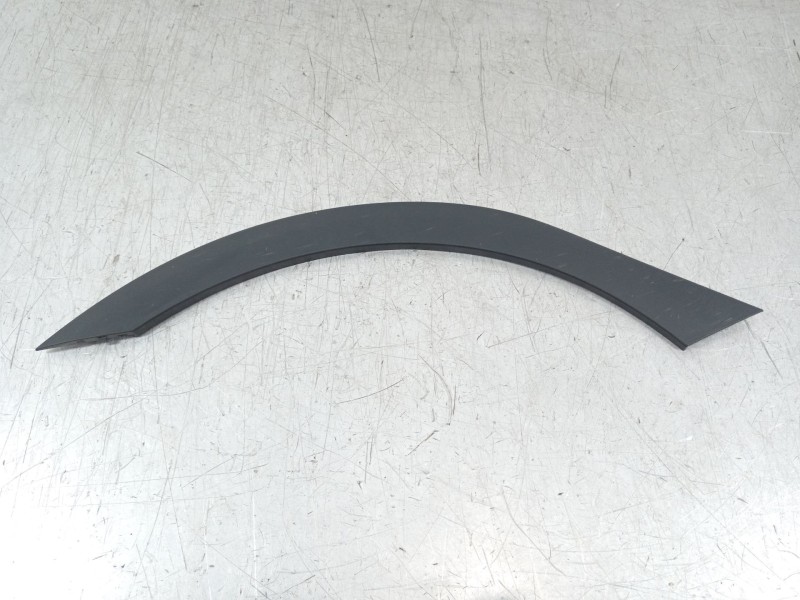 Recambio de aletin trasero derecho para seat arona (kj7, kjp) 1.0 tsi referencia OEM IAM 6f9853818  