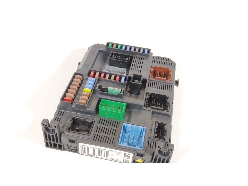 Recambio de caja reles / fusibles para peugeot 308 style referencia OEM IAM 9807054180  