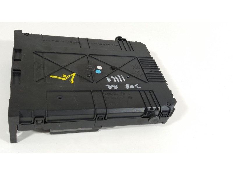 Recambio de caja reles / fusibles para peugeot 308 style referencia OEM IAM 9807054180  