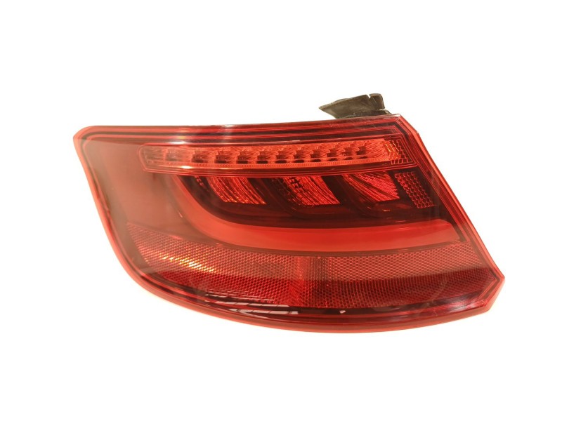 Recambio de piloto trasero izquierdo para audi a3 sportback (8va, 8vf) 2.0 tdi referencia OEM IAM 8V4945095A  