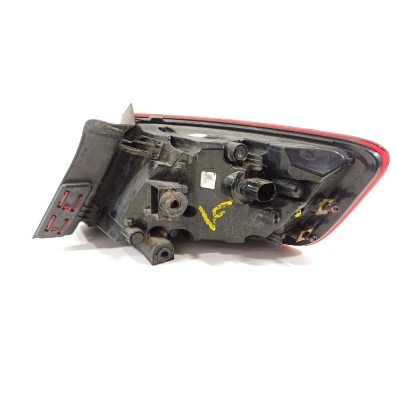 Recambio de piloto trasero izquierdo para audi a3 sportback (8va, 8vf) 2.0 tdi referencia OEM IAM 8V4945095A  