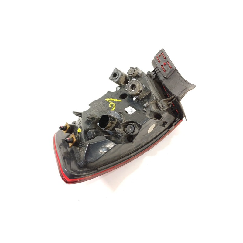 Recambio de piloto trasero izquierdo para audi a3 sportback (8va, 8vf) 2.0 tdi referencia OEM IAM 8V4945095A  