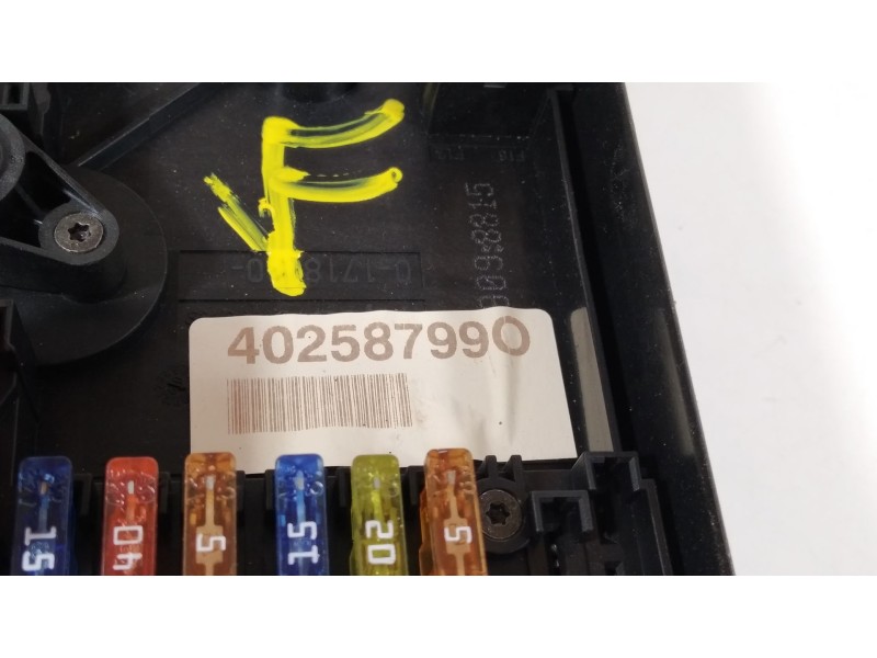 Recambio de caja reles / fusibles para volkswagen golf vi (5k1) 2.0 tdi referencia OEM IAM 1K0937125D  